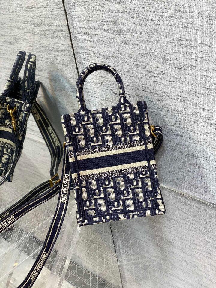 Lady C.D Phone Pouch
