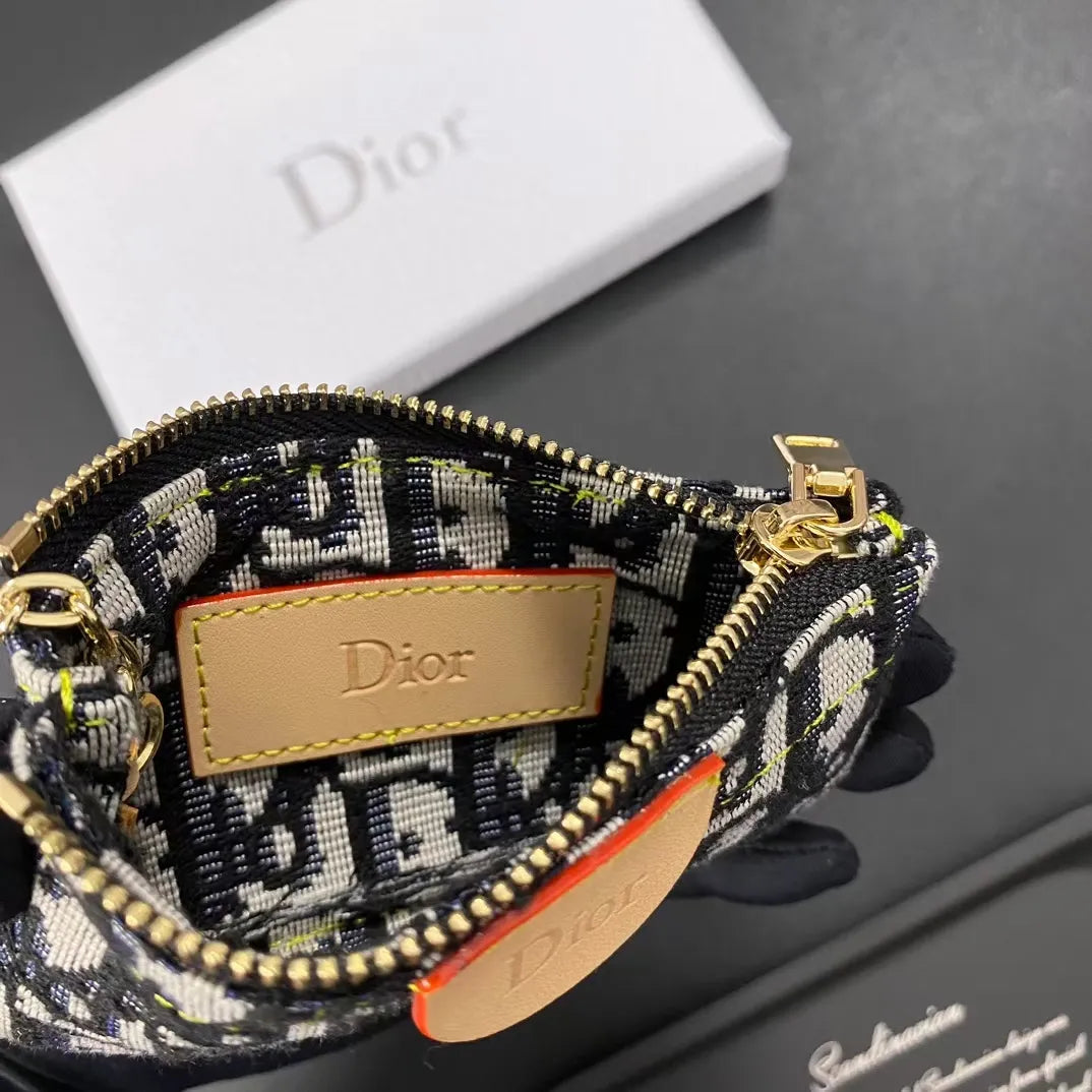 C.D Zipped Card Holder
