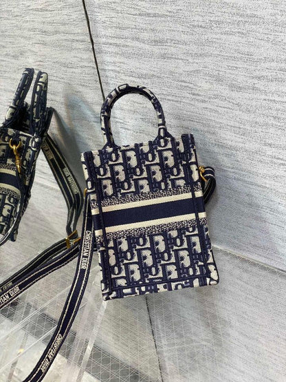 Lady C.D Phone Pouch